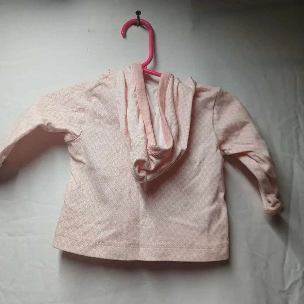 Carter’s Baby Girl 3 Mth  snap  Light Pink Sweater Top long Sleeve and hoddie